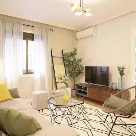 Guestready - Un Moderno Apartamento A Un Paso De La Plaza Mayor Madrid Dış mekan fotoğraf