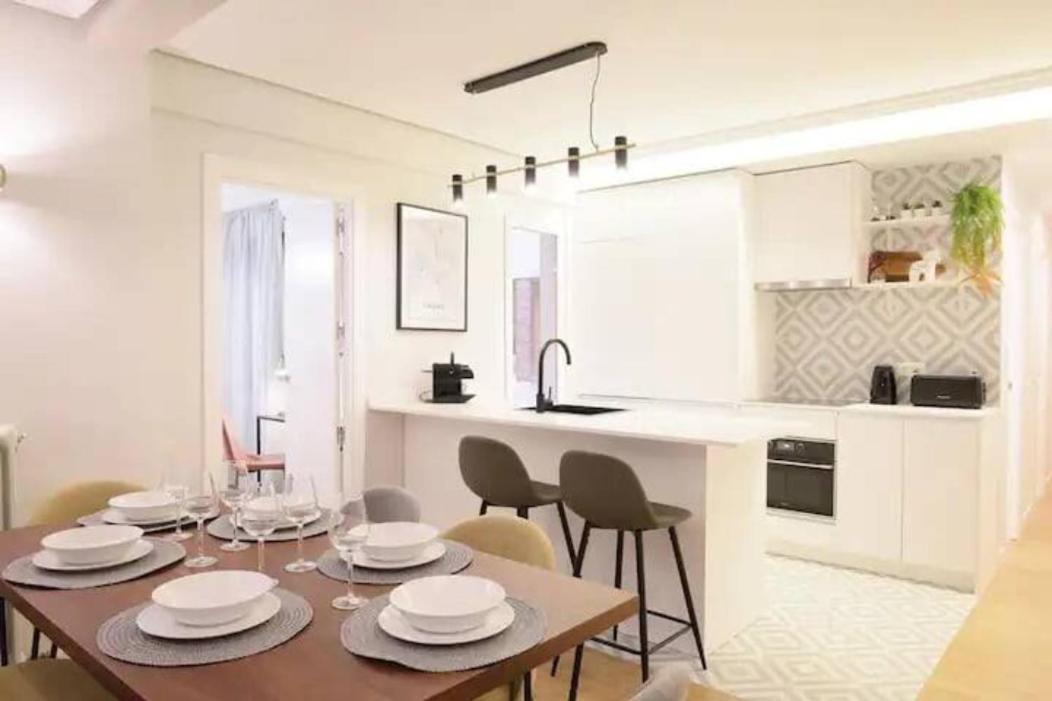 Guestready - Un Moderno Apartamento A Un Paso De La Plaza Mayor Madrid Dış mekan fotoğraf